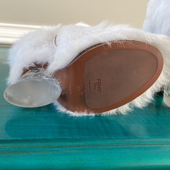 Rare Fendi Ice Walkers 37 - Picture 7 of 13